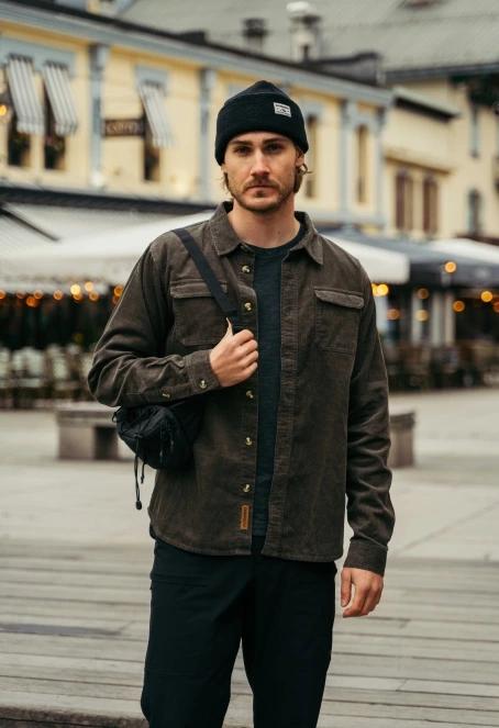 Fundango Oregon Corduroy Shirt męski koszula z dlugim rekawem zielony 7
