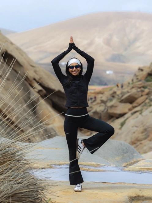 Fundango Flare Leggings damski leggingsy czarny 8