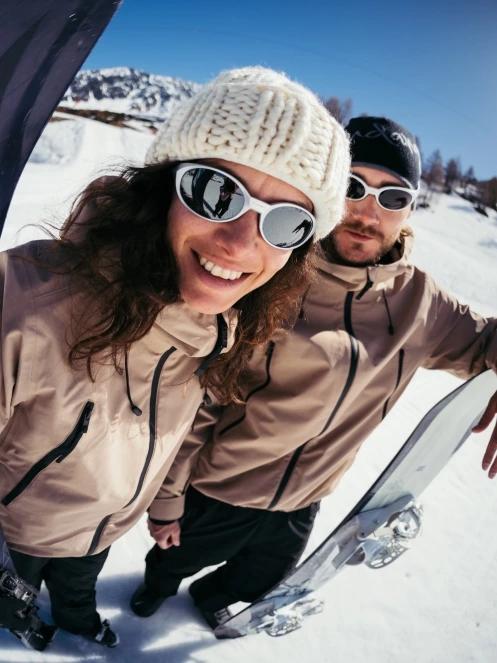 Fundango Astrid Beanie czapka robiona na drutach biały 4